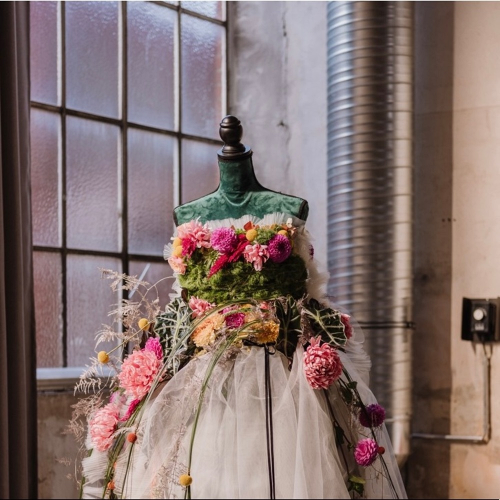 Meet your Posher, Yvette